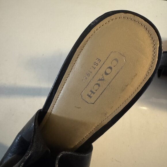 Coach leather heels **NEW** - Picture 5 of 8